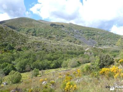 Valles del Corneja y el Tormes - Sierra de Gredos;garganta divina del cares senderos madrid madrid s